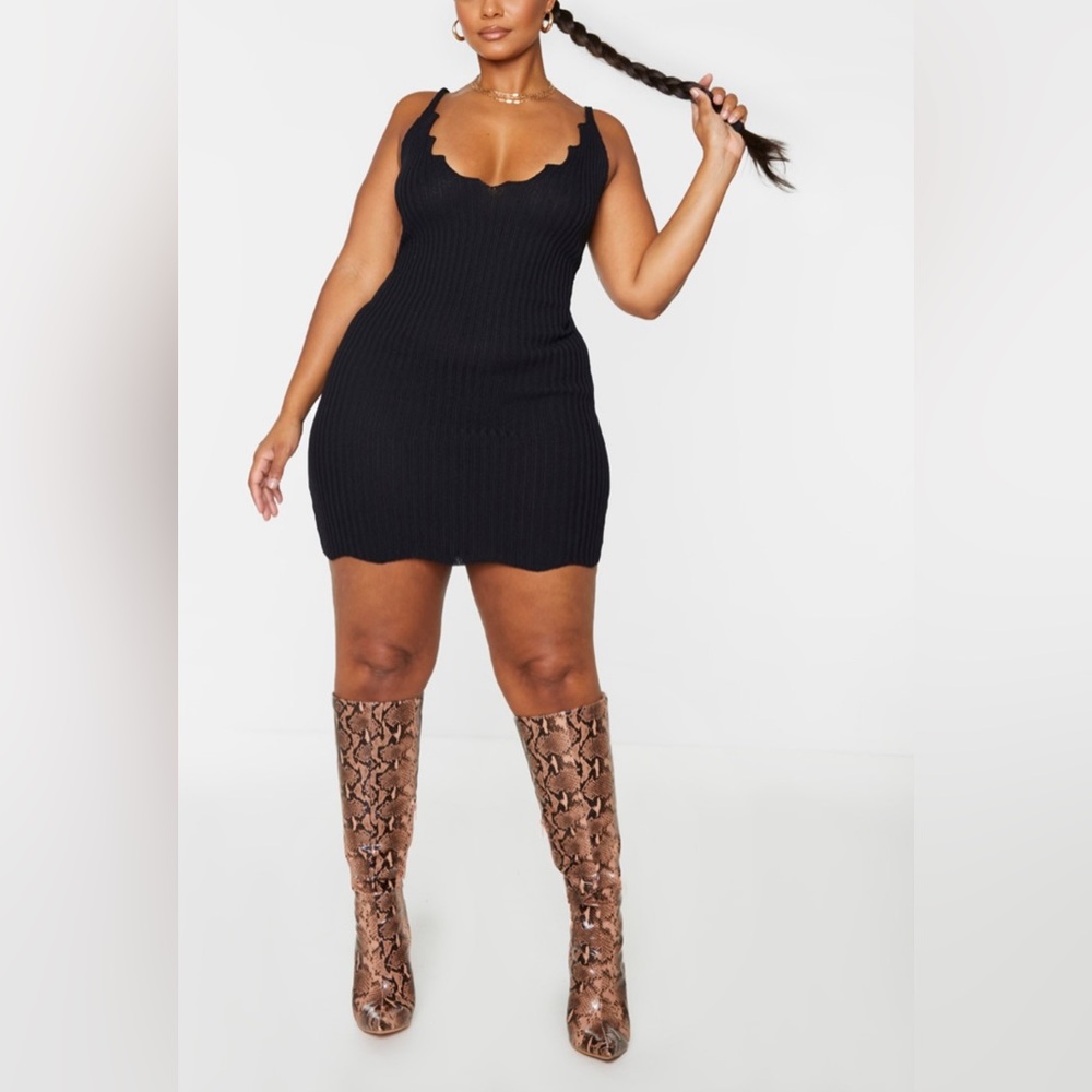B10 NWT Pretty Little Thing Plus Knit Scallop Edge Bodycon Dress